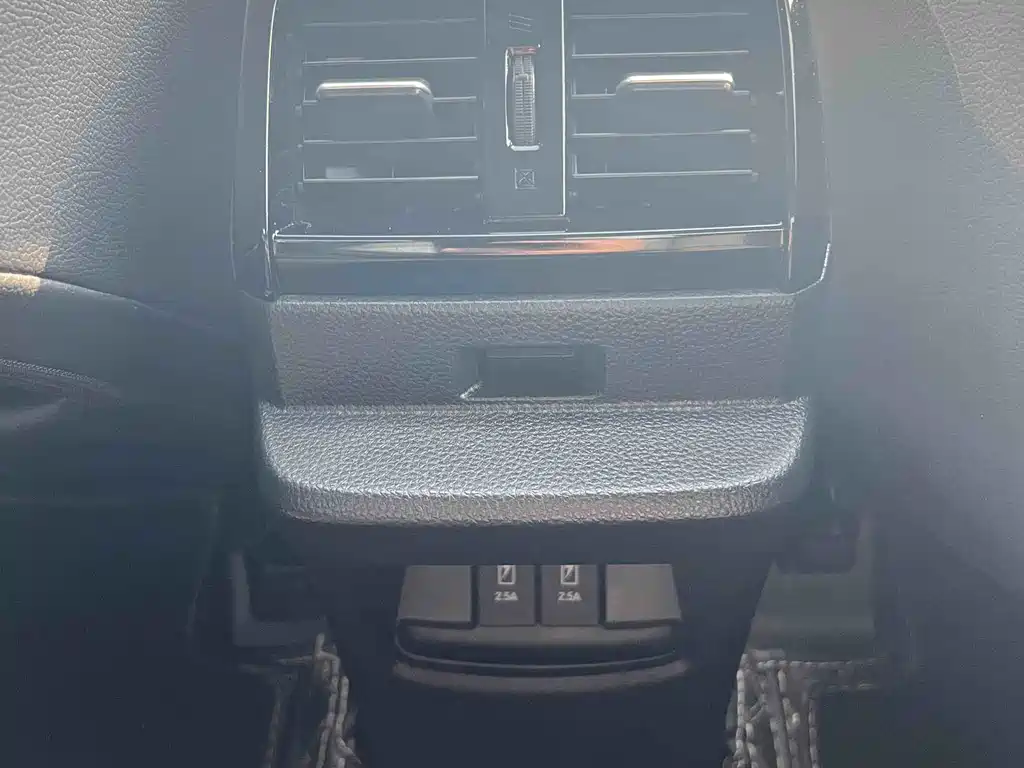 Lingpai 2022 Model 180Turbo CVT Luxury Edition