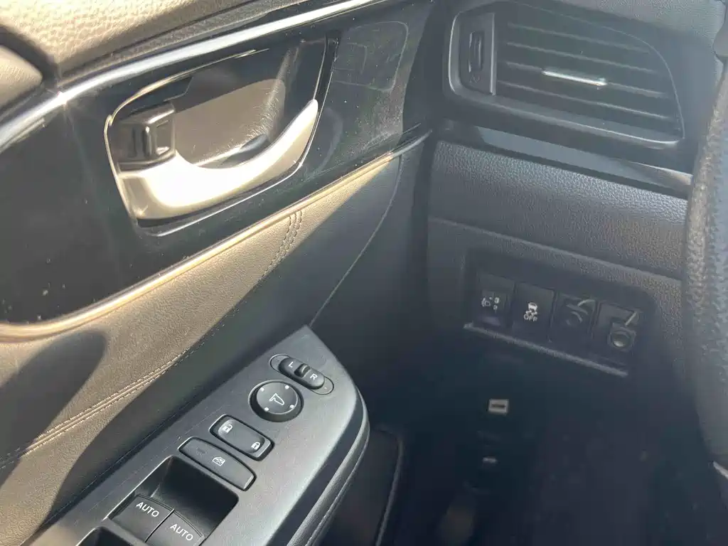 Lingpai 2022 Model 180Turbo CVT Luxury Edition
