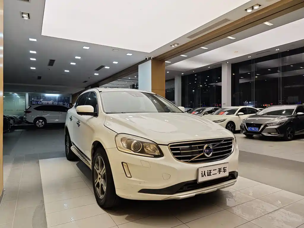 Volvo XC60 2015 T5 AWD Smart Vision 2015
