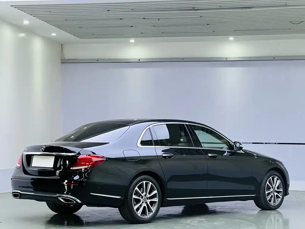 Mercedes-Benz E-Class 2020 E 260 L