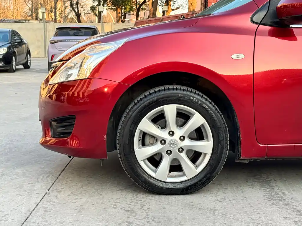 TIIDA 2014 1.6L CVT Comfort Edition