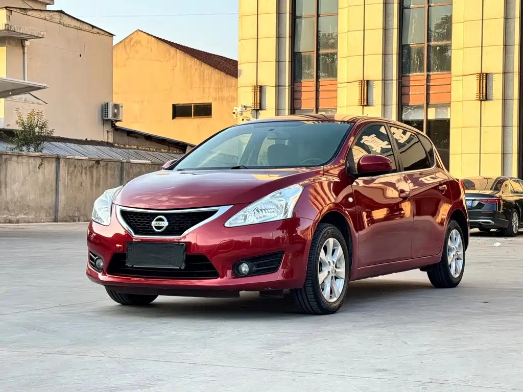 TIIDA 2014 1.6L CVT Comfort Edition