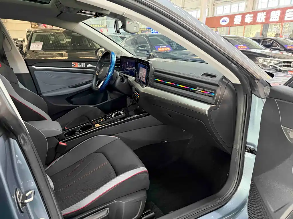 Lingdu 2023 Lingdu L 280TSI DSG Xuanla Edition