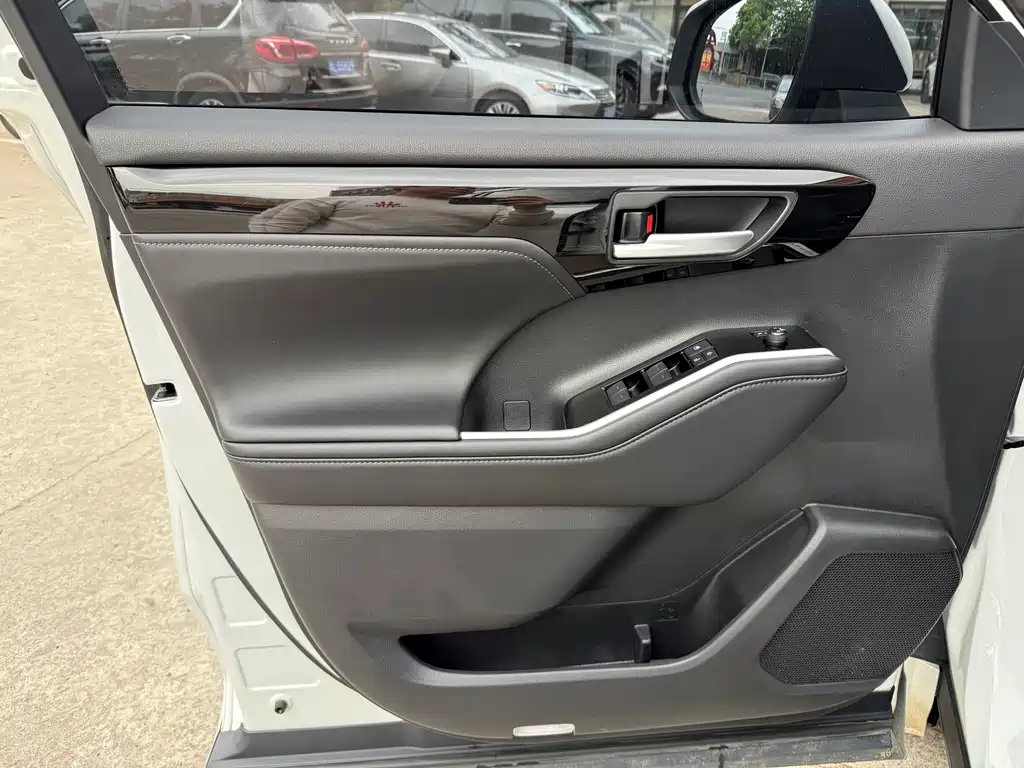 2023 Hanlan Da 2.5L Smart Hybrid Dual Motor All-Wheel Drive Luxury Edition 7-Seater