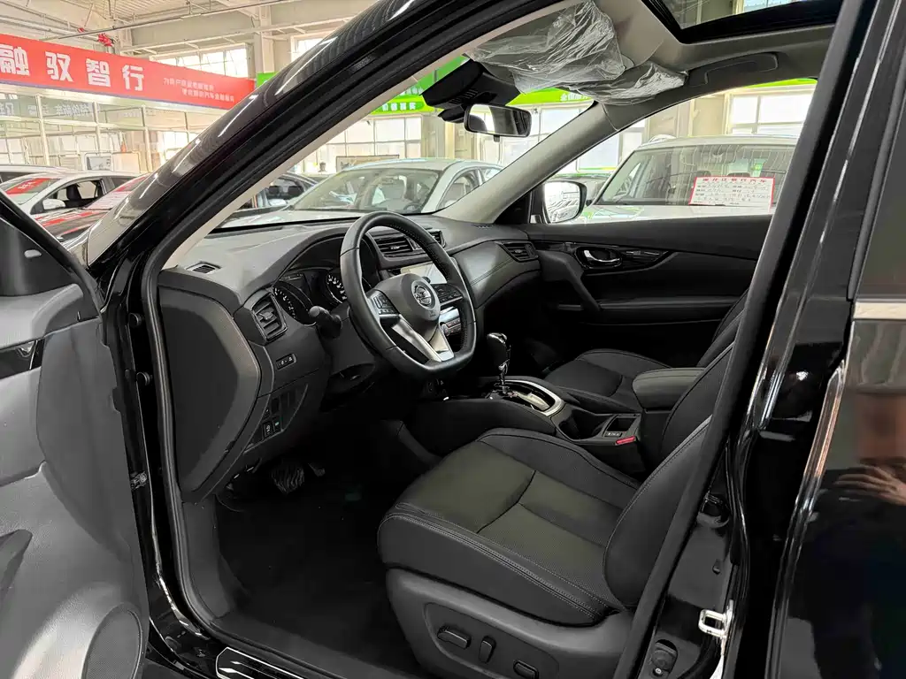 Qashqai 2022 2.0L Two-wheel drive Smart Link Comfort Edition