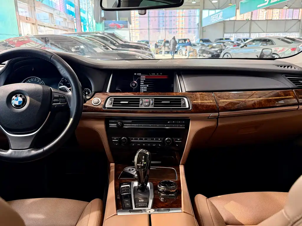 BMW 7 Series 2013 760Li