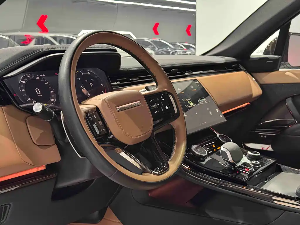 Range Rover Sport 2023 400PS Dynamic SE