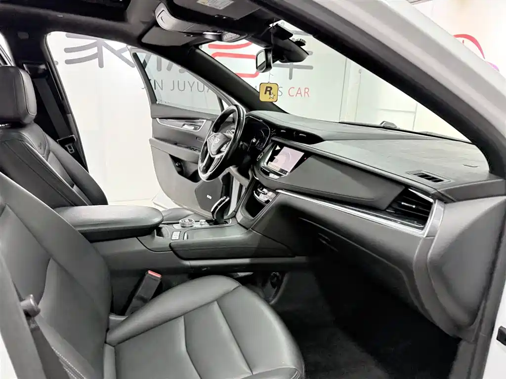 Cadillac XT5 2021 2.0T Two-Wheel Drive Luxury Edition