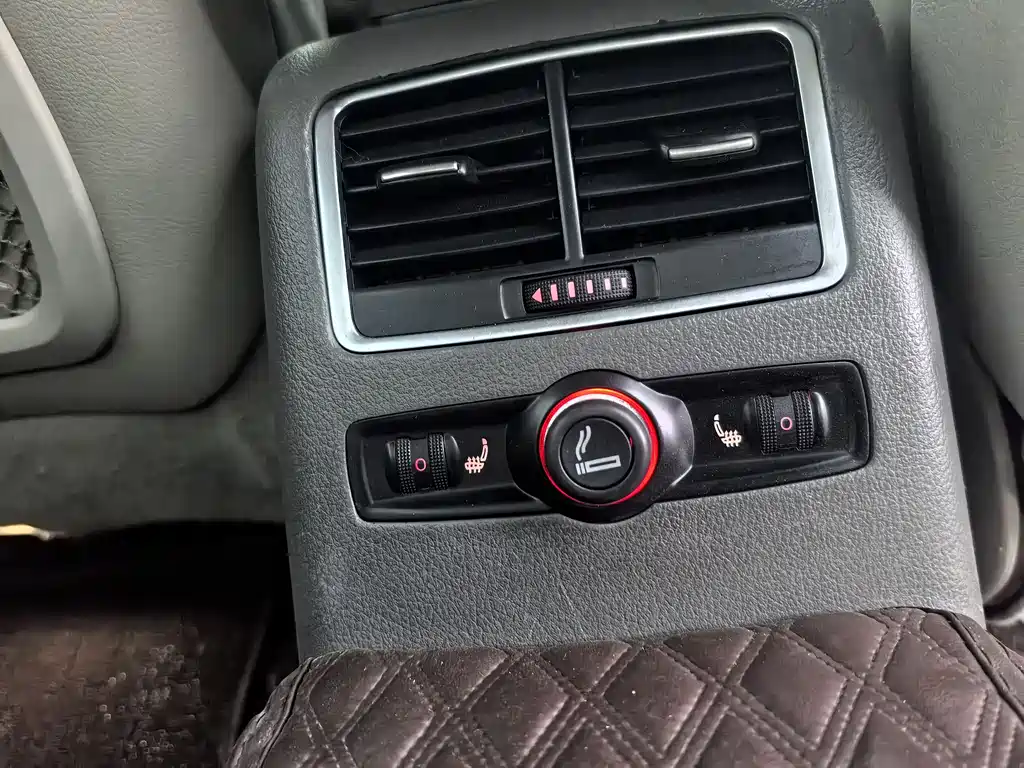 Audi A6L 2011 3.0 TFSI quattro Luxury Edition
