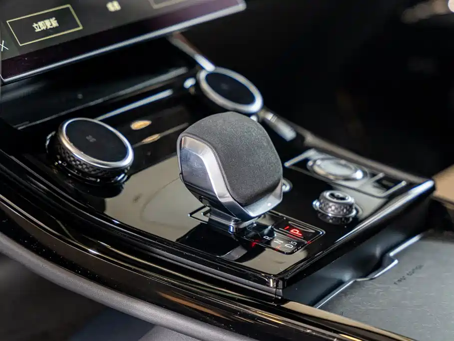 Range Rover Sport P510e Plug-in Hybrid First Edition 2023