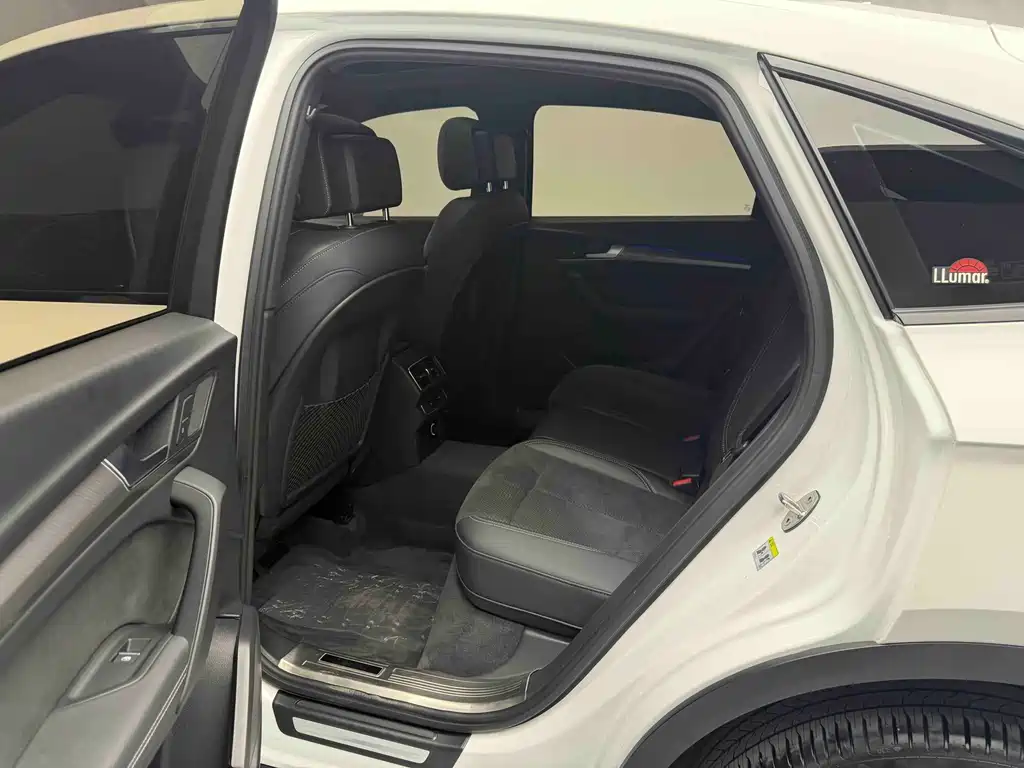 Audi Q5L Sportback 2021 40 TFSI Luxury Edition