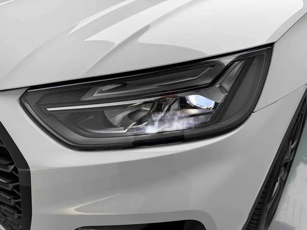Audi Q5L Sportback 2021 40 TFSI Luxury Edition