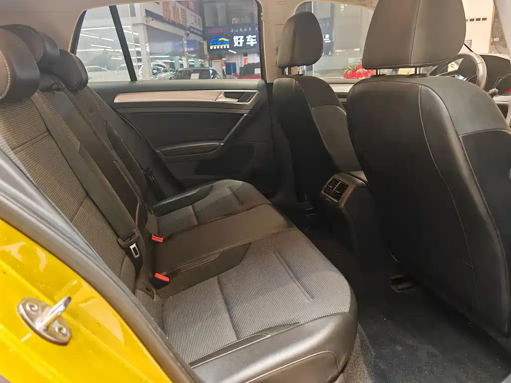 Golf 2018 180TSI Automatic Comfort Edition