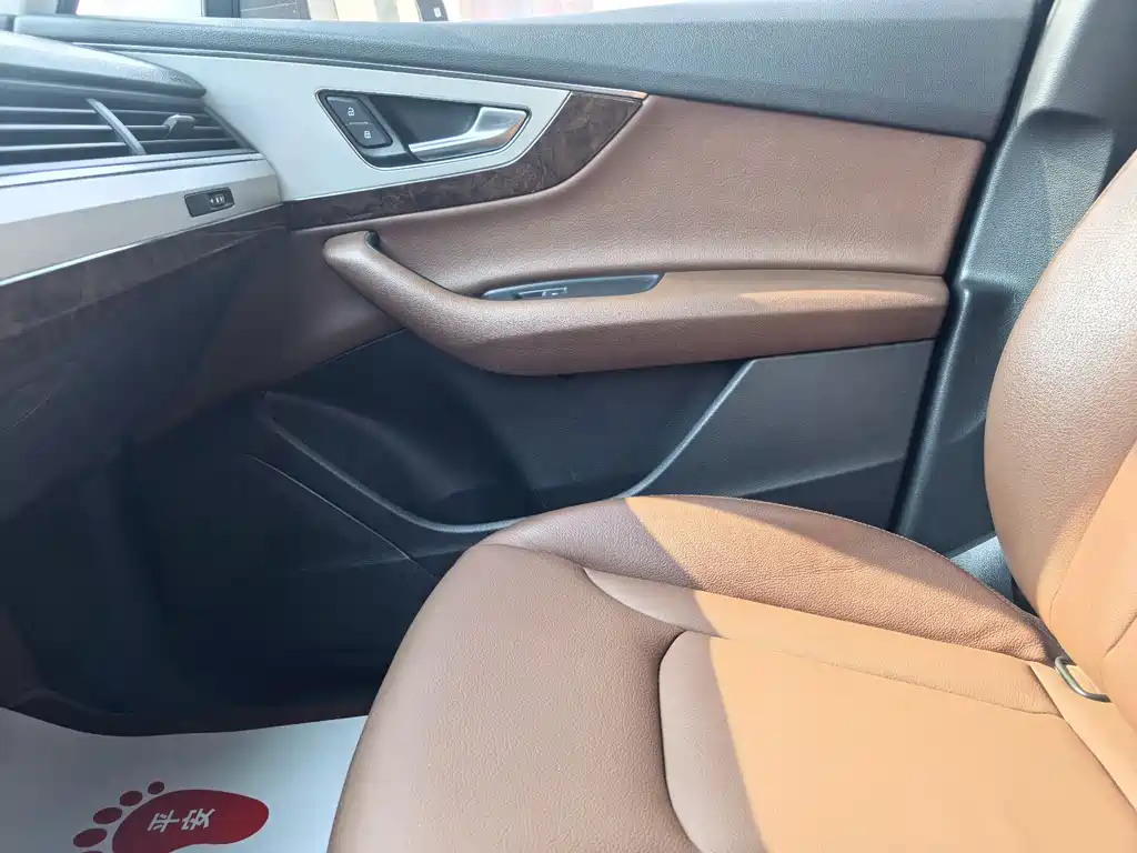 Audi Q7 2019 45 TFSI Comfort Edition