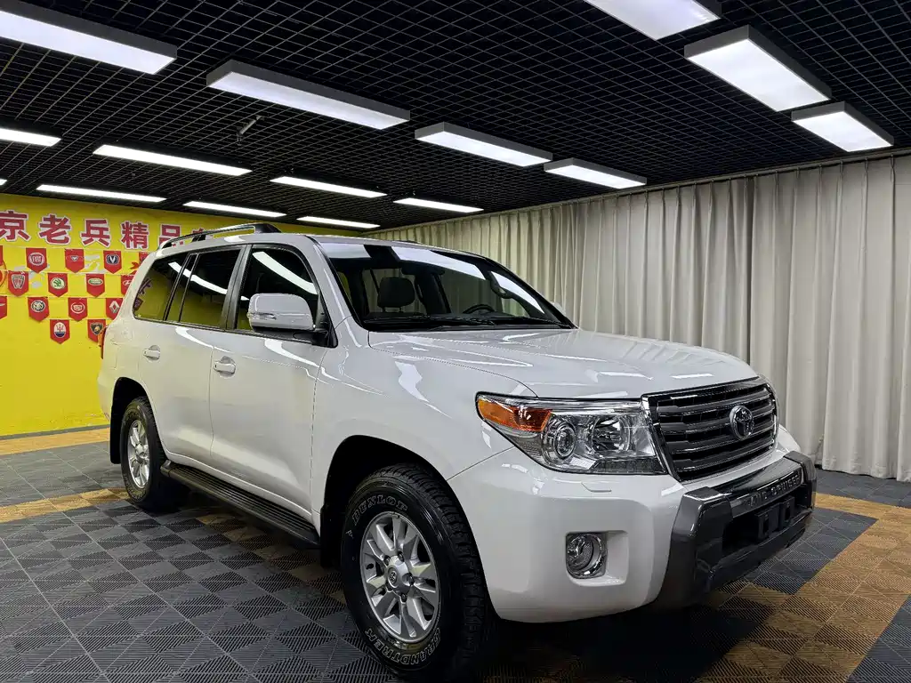 Land Cruiser 2012 4.0L Automatic VX