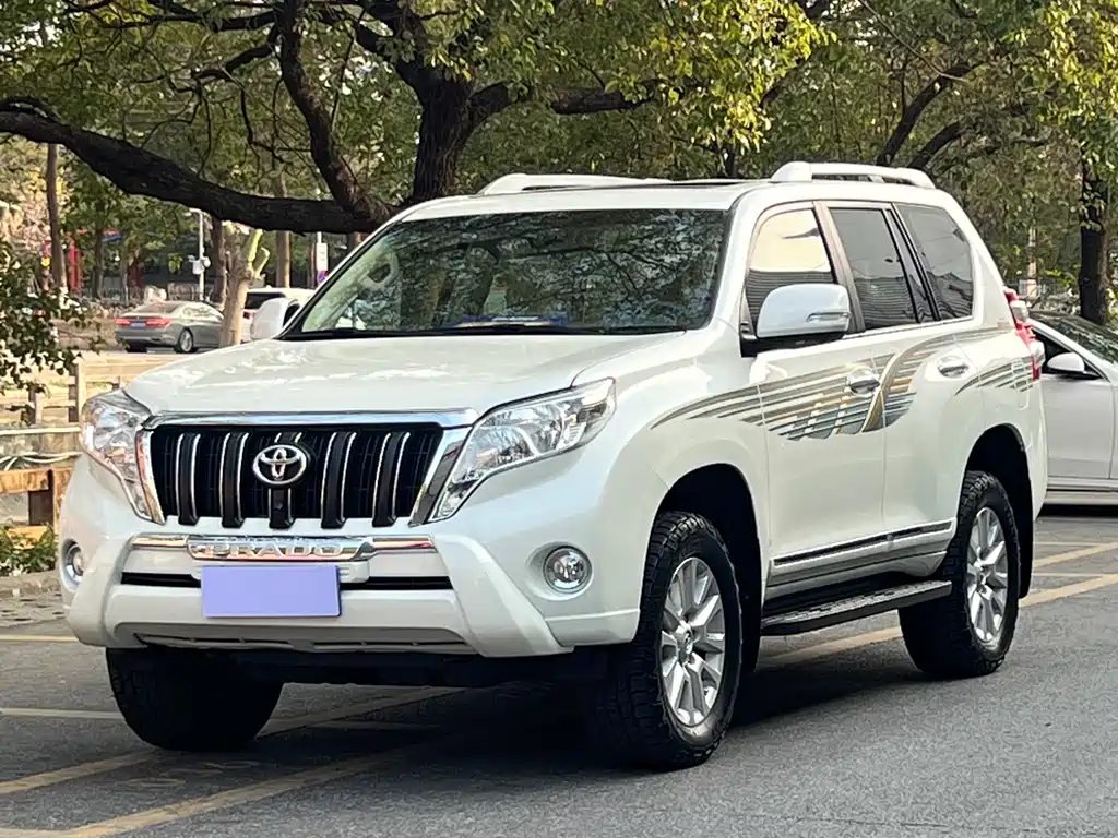 Prado (Imported) 2018 Model 2.7L Middle East Edition