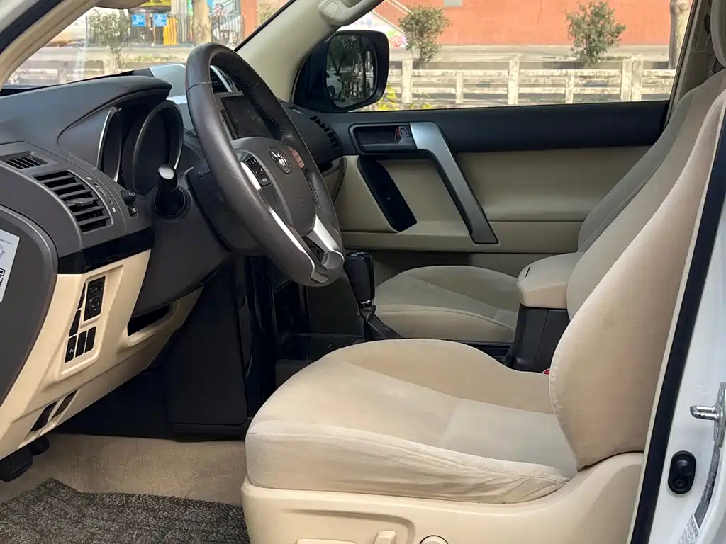 Prado (Imported) 2018 Model 2.7L Middle East Edition