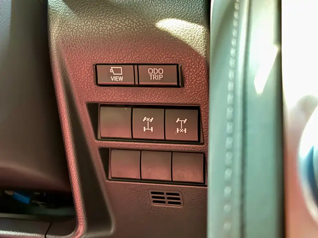 Land Cruiser (Import) LC300 2024 Model 3.5T Automatic