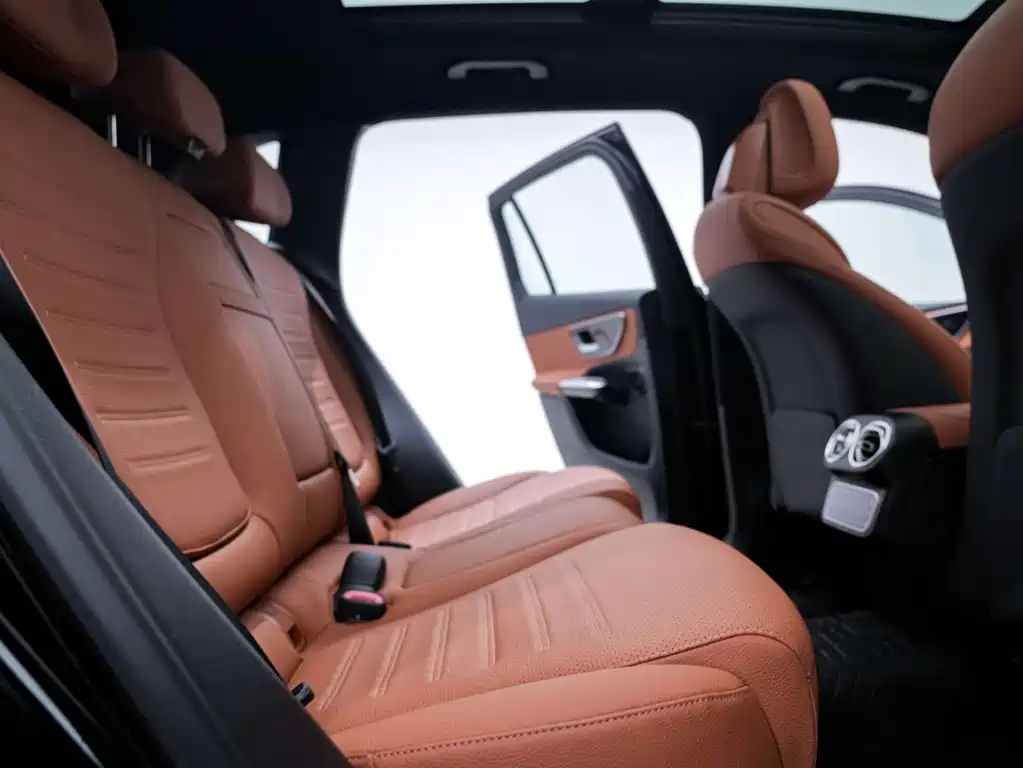 Mercedes-Benz GLC 2025 GLC 260 L 4MATIC Luxury Edition