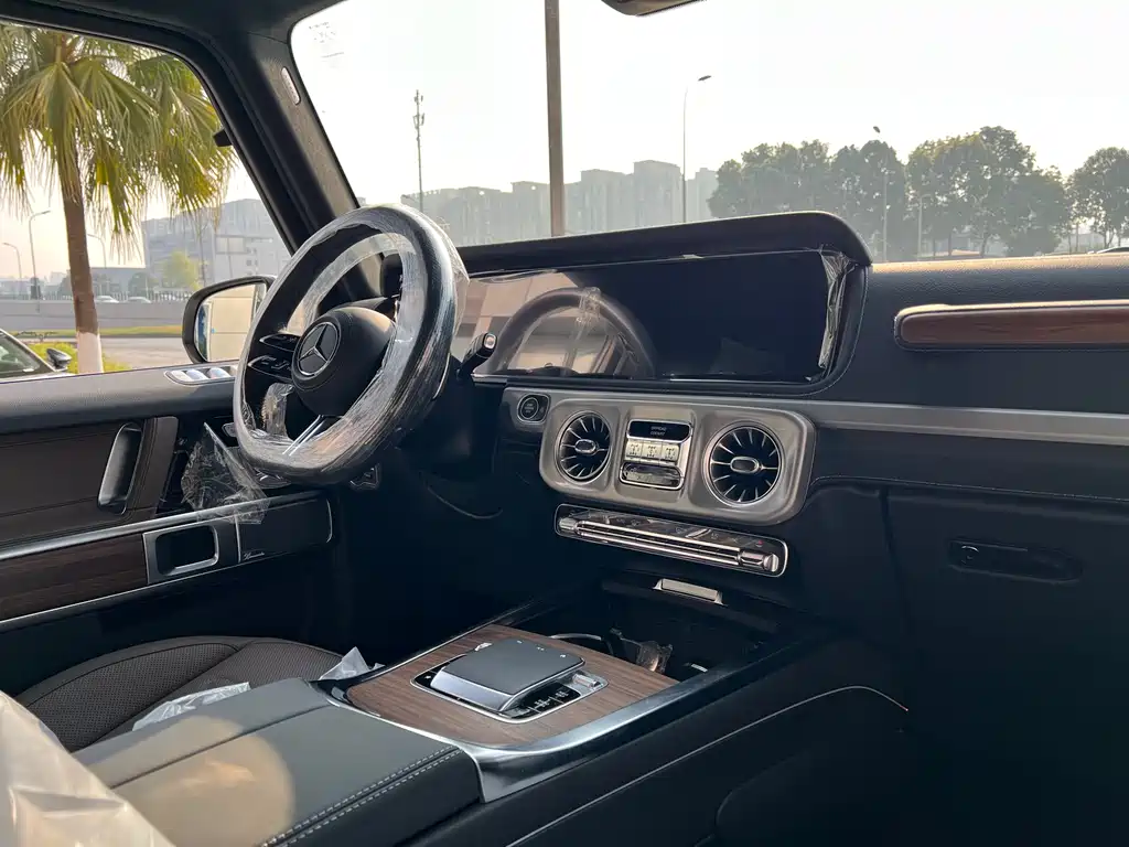 Mercedes-Benz G-Class 2026 G 450 d