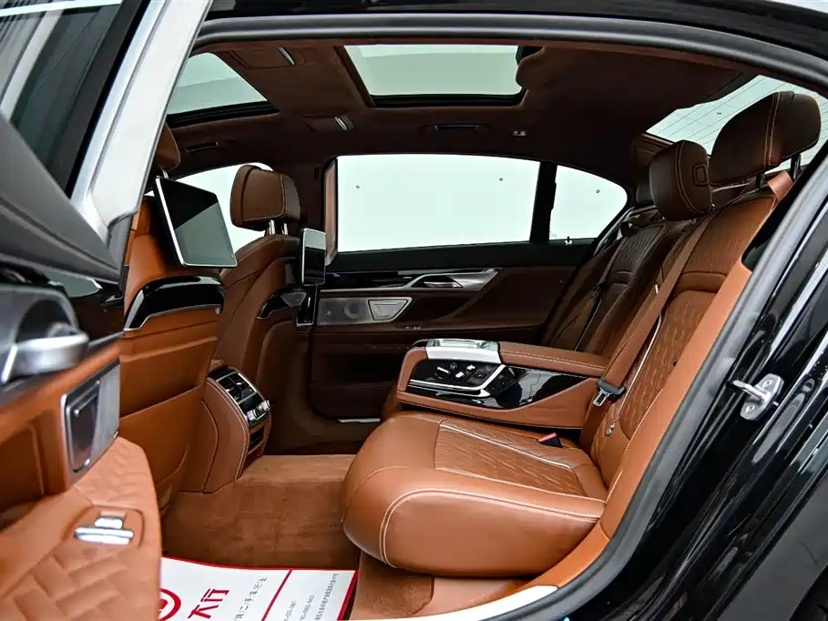 BMW 7 Series 2019 Model Facelift 740Li xDrive Executive M Sport Package