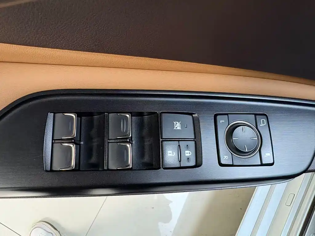 Lexus ES 2020 200 Excellence Edition
