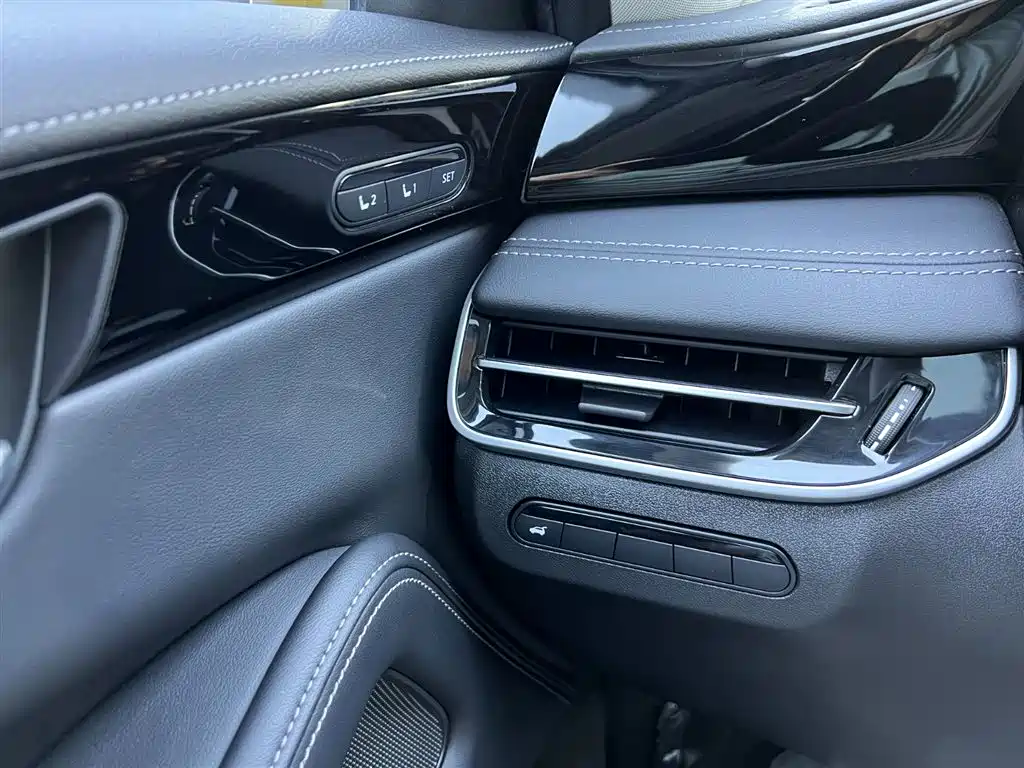 Infiniti QX60 2022 2.0T Comfort Edition