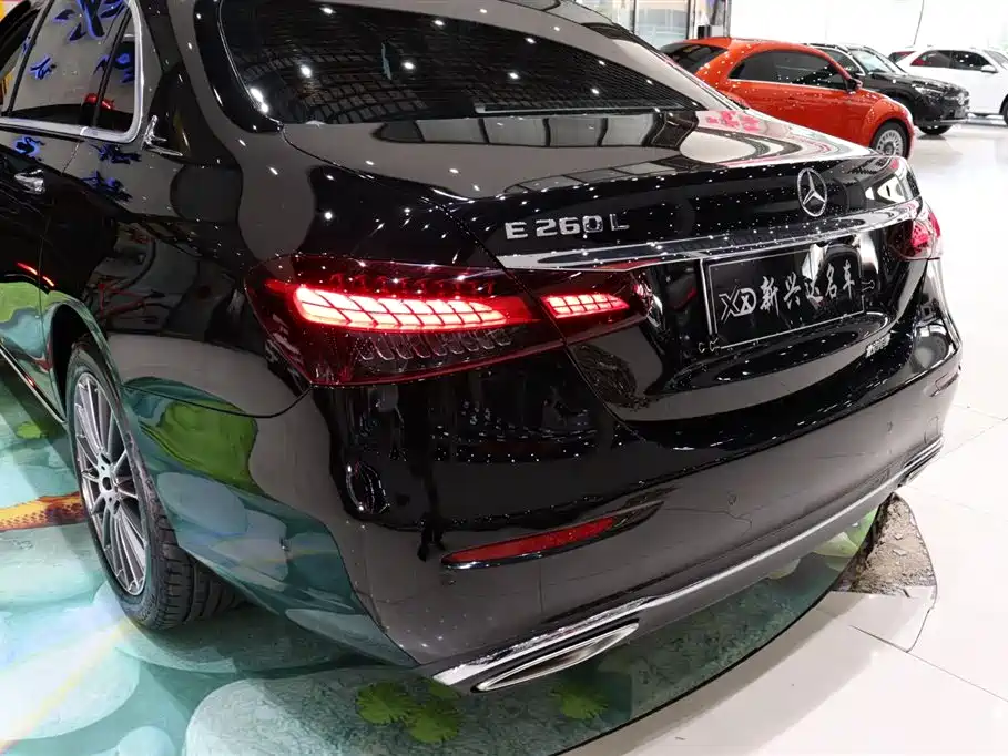 Mercedes-Benz E-Class 2023 E 260 L