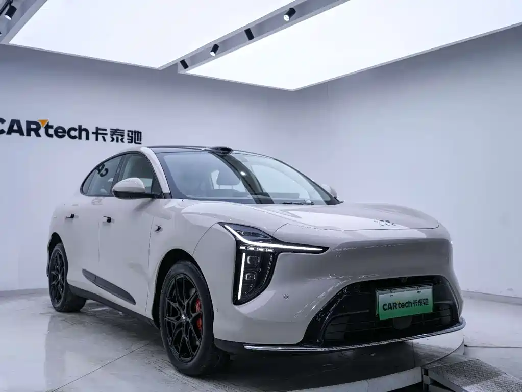LS6 2026 Range-Extended 52 Max
