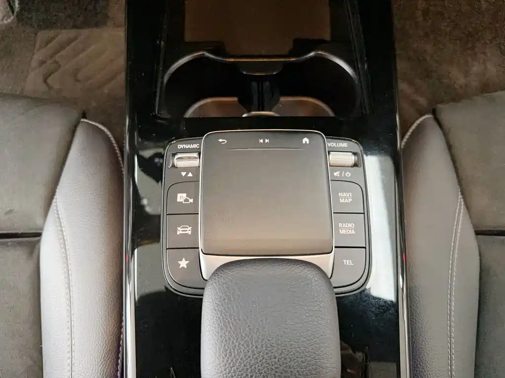 Mercedes-Benz A-Class 2021 A 200 L Sport Sedan Fashion Edition