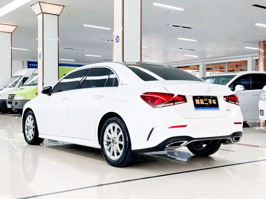 Mercedes-Benz A-Class 2021 A 200 L Sport Sedan Fashion Edition
