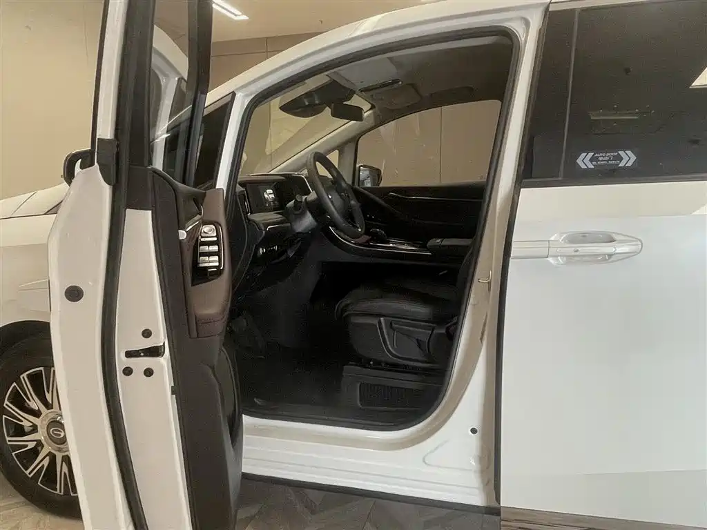 Chery E9 2025 Model E9 Super Fast Charging Premium Edition
