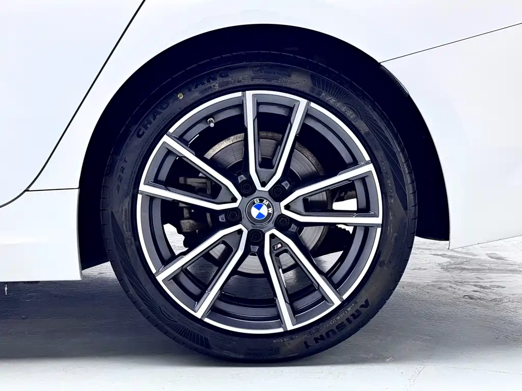BMW 3 Series 2022 325i M Sport Package