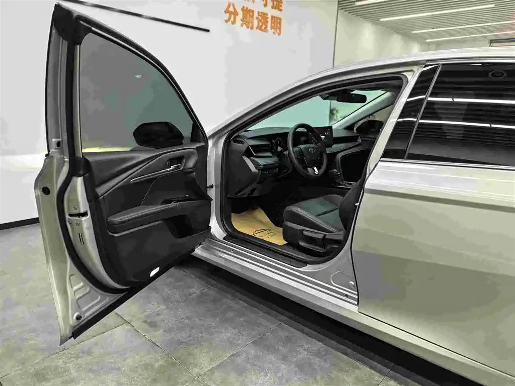 Camry 2026 2.0E Elite Edition