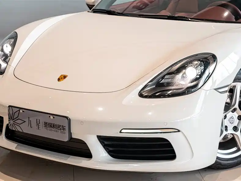 Porsche 718 Boxster 2.0T 2022 Model