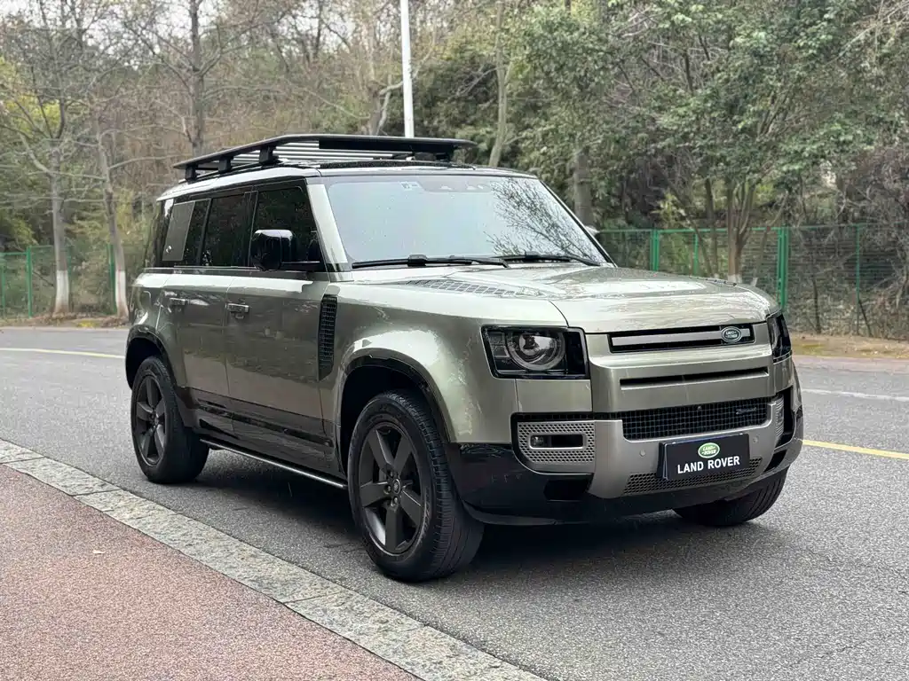 Land Rover Defender 2023 Edition 110 3.0T P400 X-DYNAMIC HSE