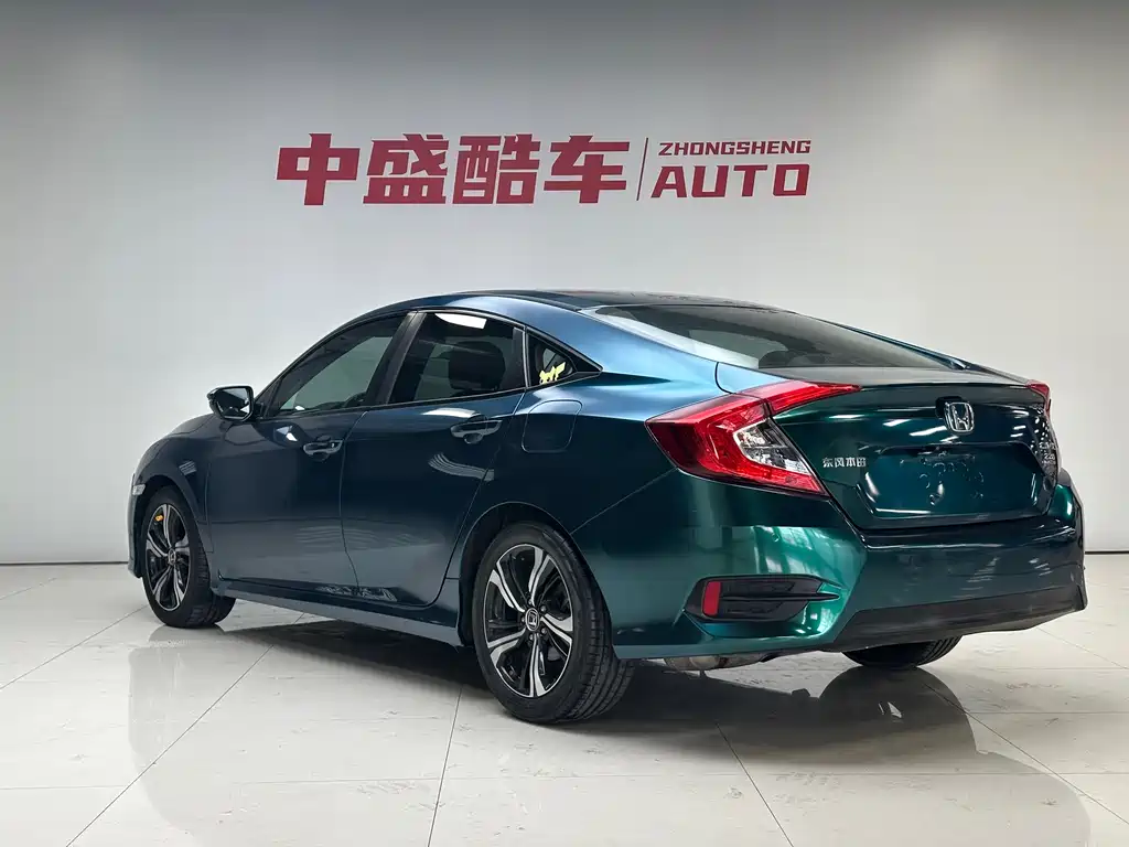 Civic 2016 220TURBO CVT Prestige Edition
