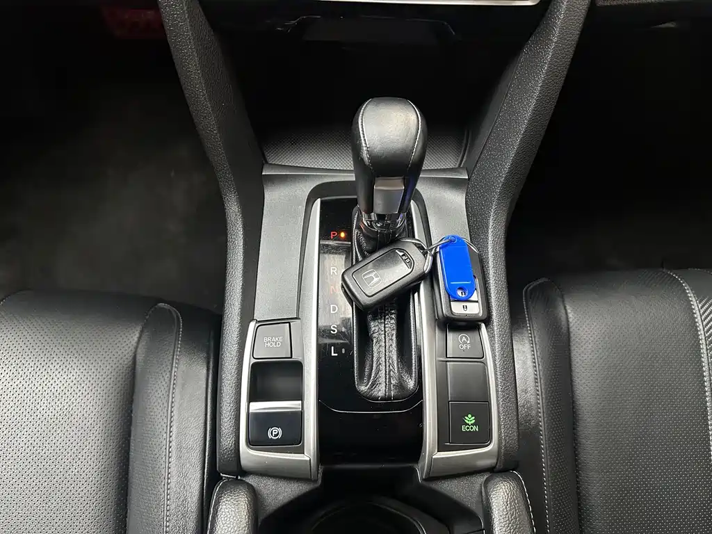 Civic 2016 220TURBO CVT Prestige Edition