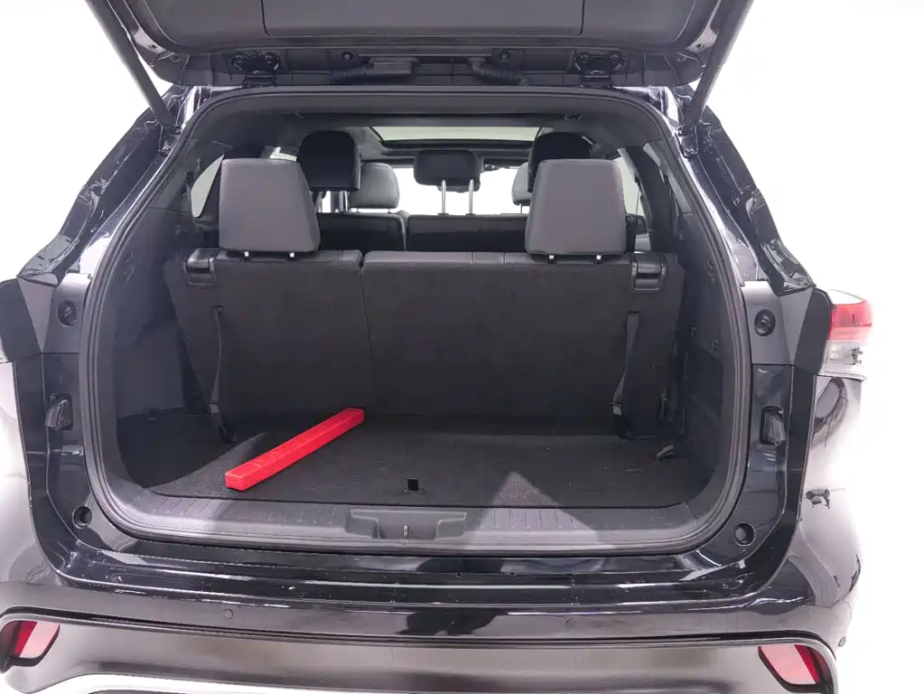 Land Cruiser 2021 2.5L HEV 4WD尊贵版