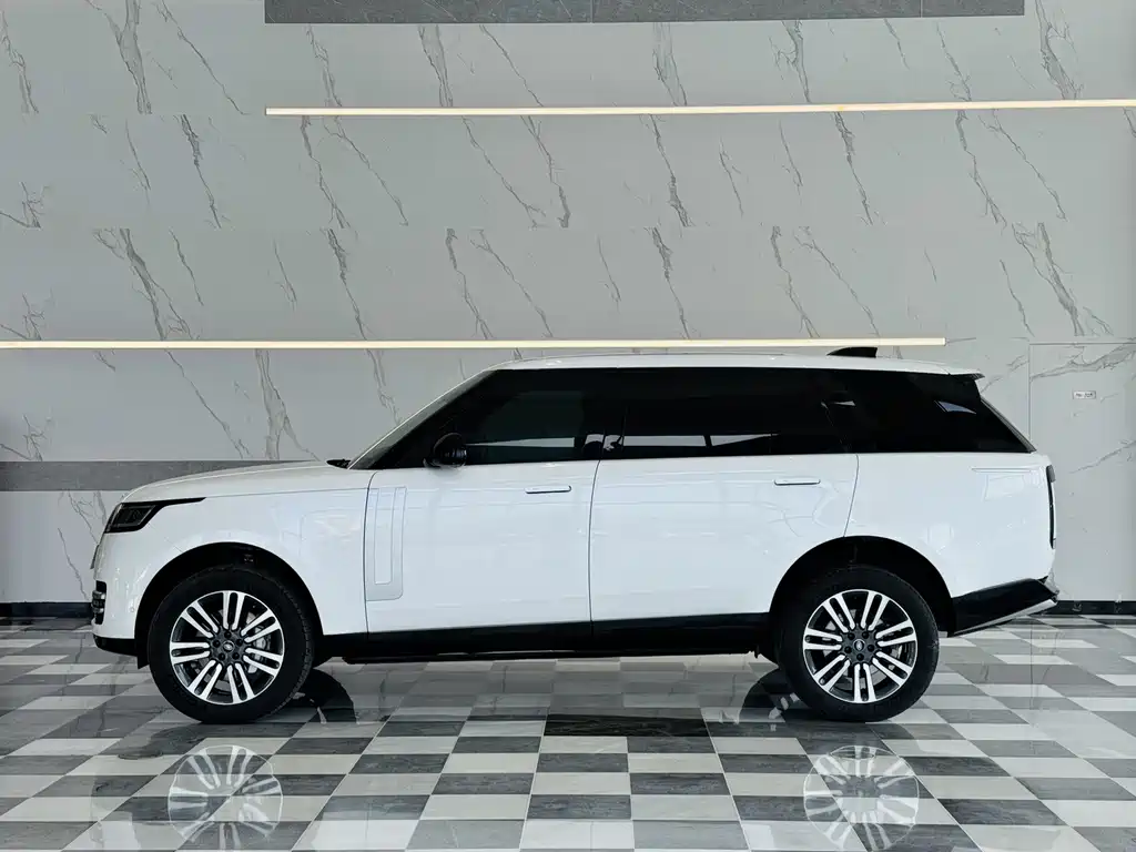 Range Rover 2023 3.0 L6 400PS Creation Extended Edition