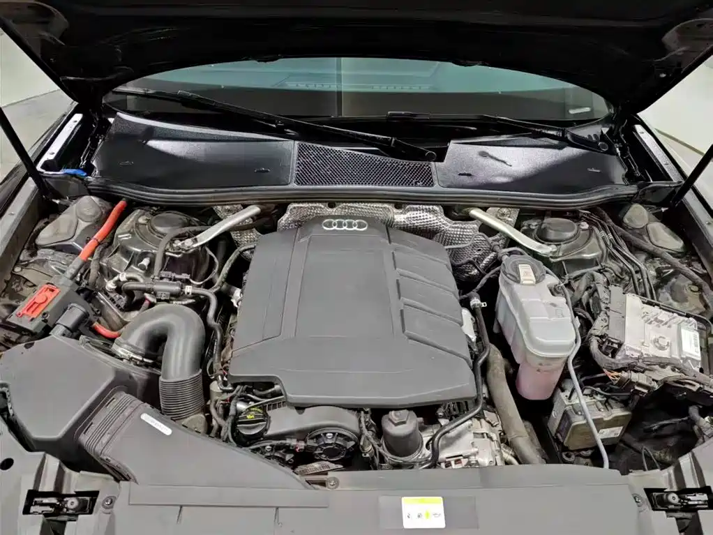 Audi A6L 2023 40 TFSI Luxury Dynamic Edition
