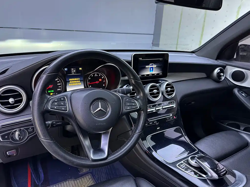 Mercedes-Benz GLC 2019 GLC 200 L 4MATIC