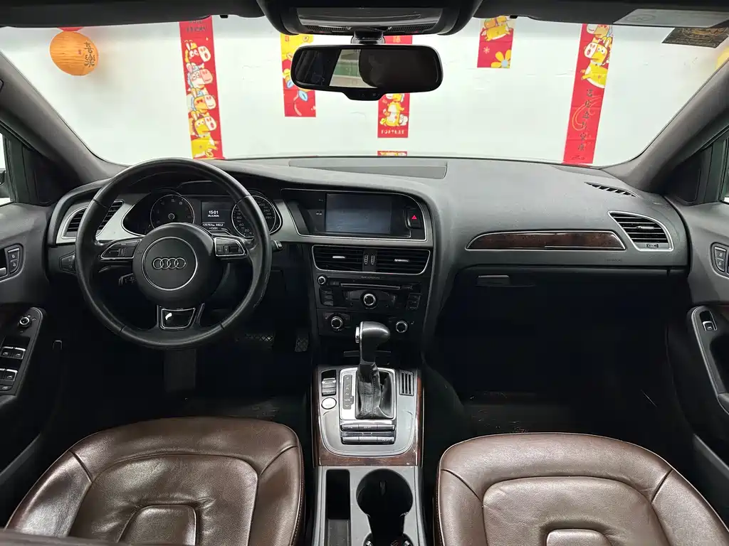 Audi A4L 2016 35 TFSI Prestige Edition S Line Comfort Version