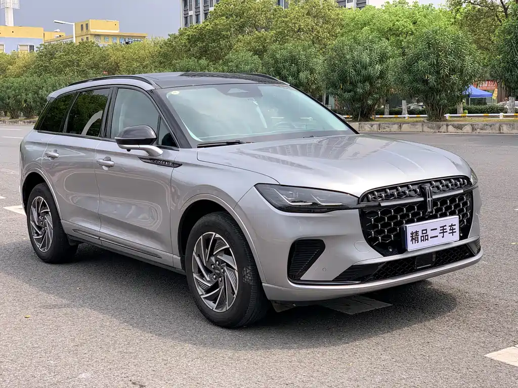 Explorer 2024 1.5T Two-Wheel Drive Premium Hybrid Edition