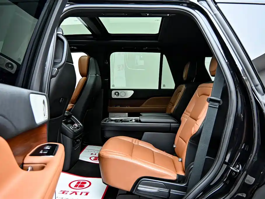 Navigator 2020 3.5T Prestige Edition