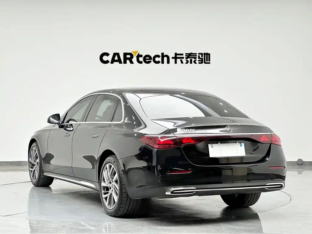 Mercedes-Benz E-Class 2025 E 300 L Fashion Edition