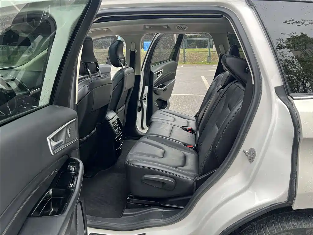 Escape 2016 EcoBoost 245 AWD Premium 7-seat