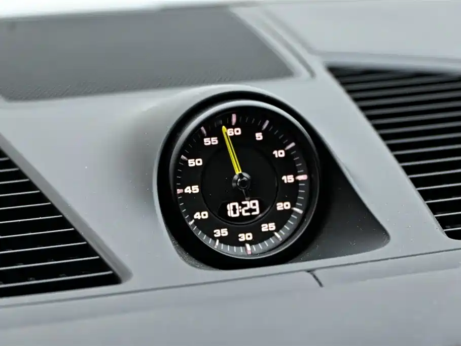 Cayenne New Energy 2023 Model Cayenne E-Hybrid 2.0T