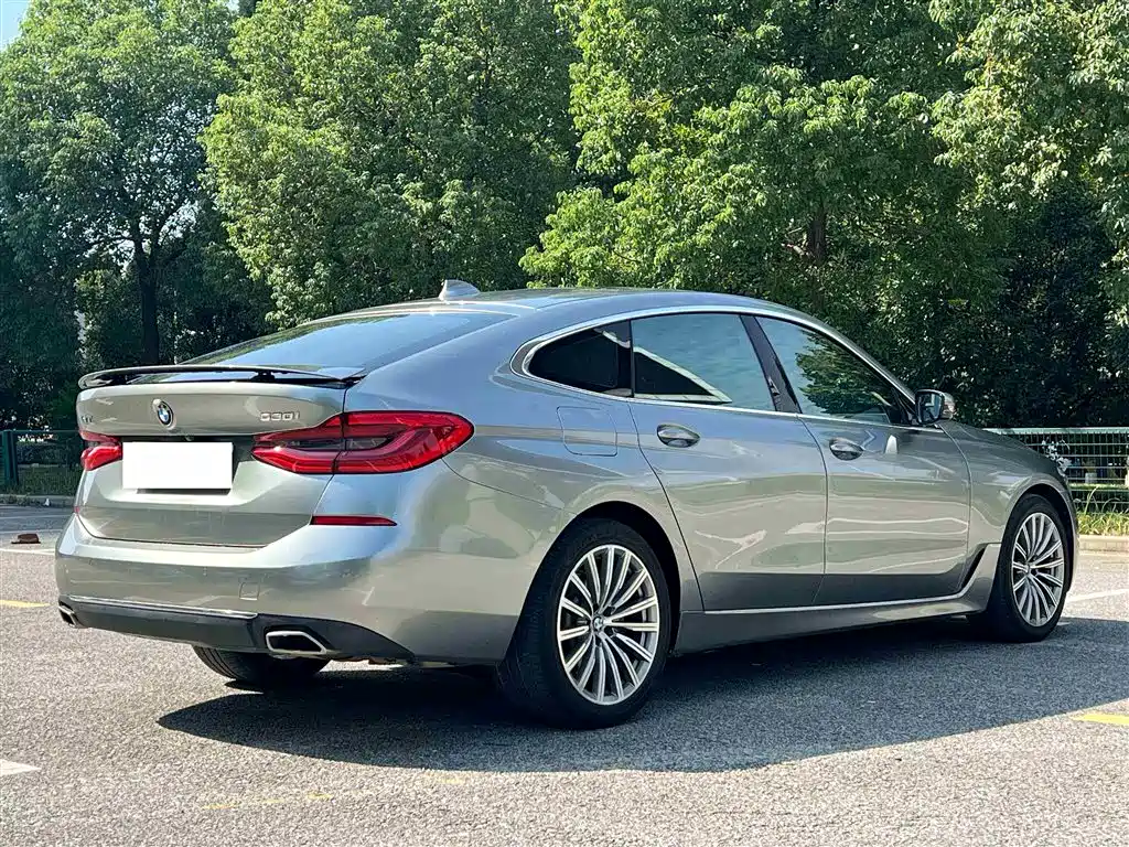 BMW 6 Series GT 2018 630i Luxury Design Package
