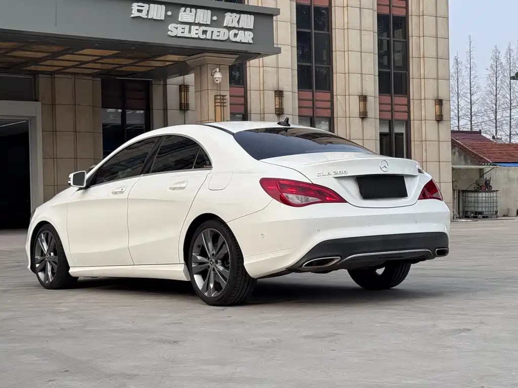 Mercedes-Benz CLA Imported 2018 Model CLA 200 Dynamic Edition